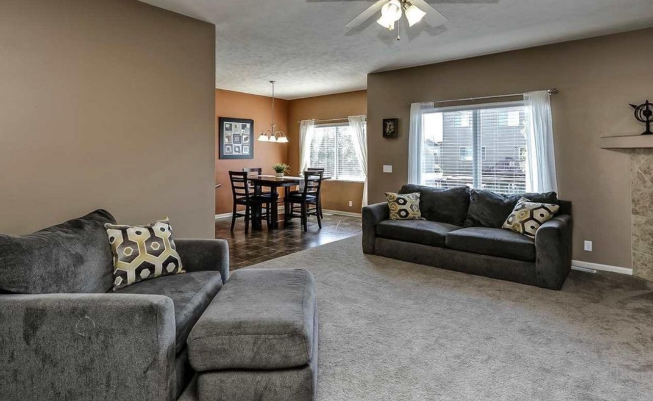 4507 Clearwater Dr - Photo 2 of 14