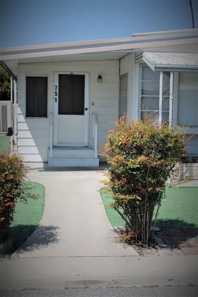 751 751 San Ignacio Drive - San Ignacio - Photo 3 of 24