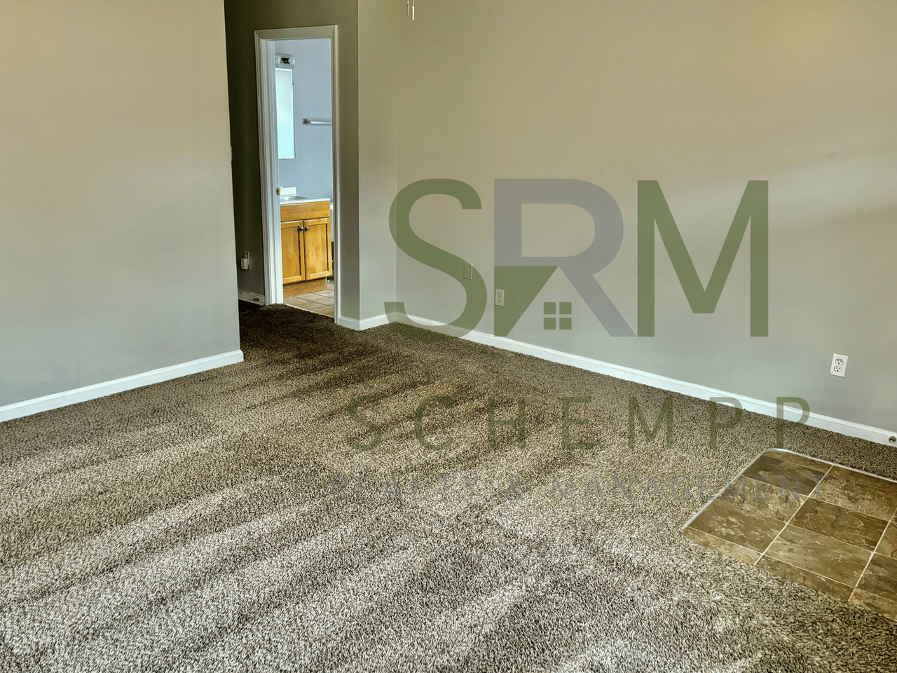 1308 S 26th St - Photo 5 of 21