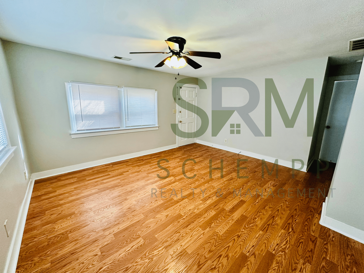 4156 Wheeler Ave - Photo 3 of 18