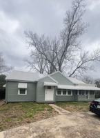 featured image of 505 E 5th St