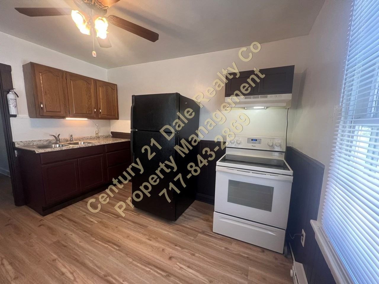 1454 S George St - Photo 3 of 19