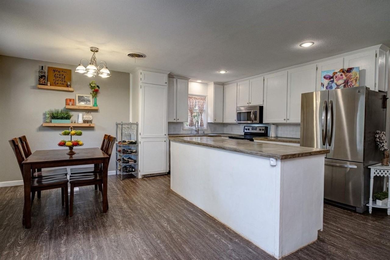 5209 16th St - Photo 7 of 22