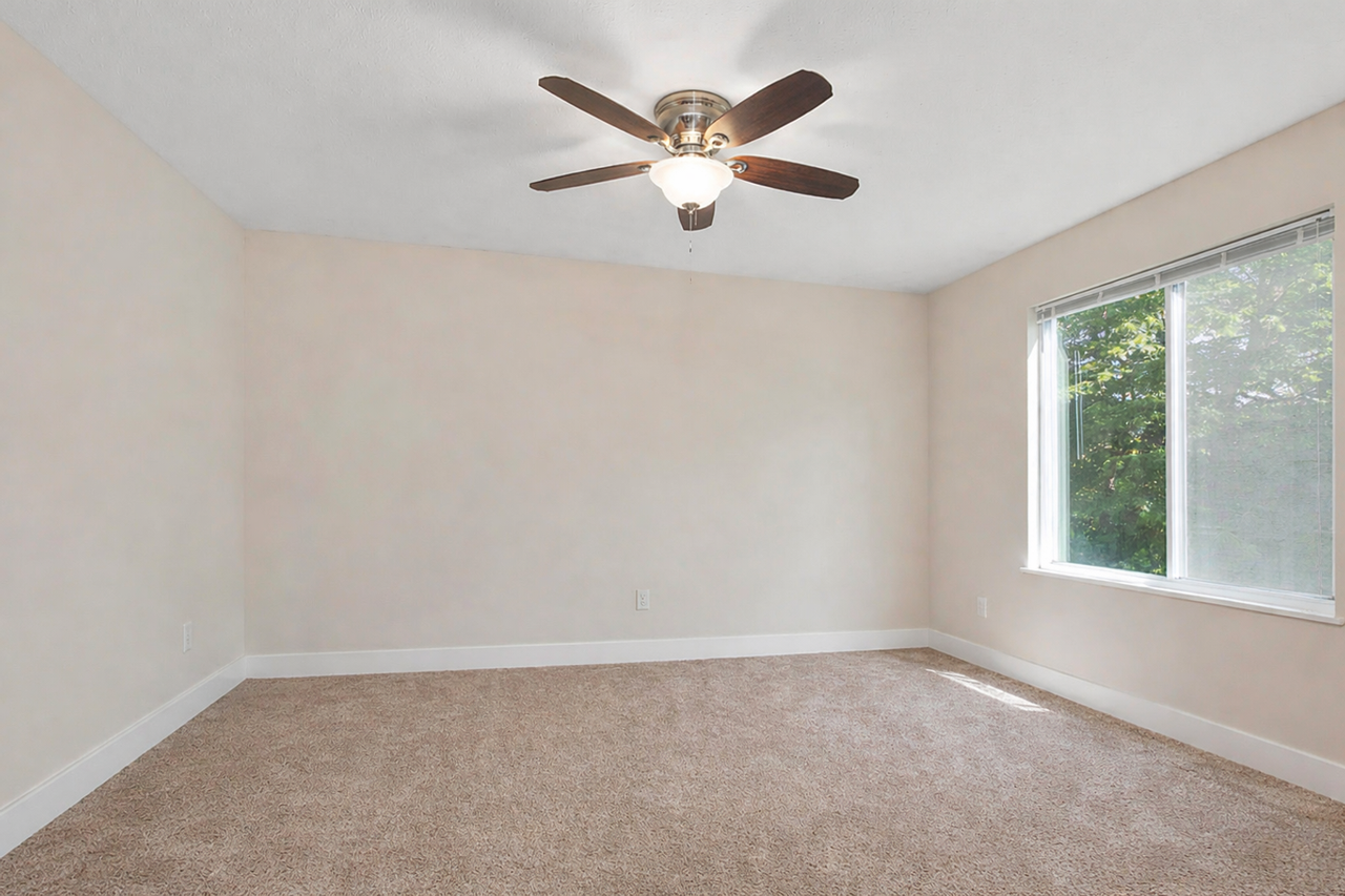 3725 Merriville Ct Se - Photo 2 of 21