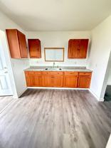 913 E Market St - Photo 1 of 1