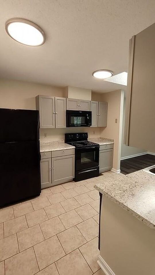 5418 Mary Ln - Photo 6 of 17