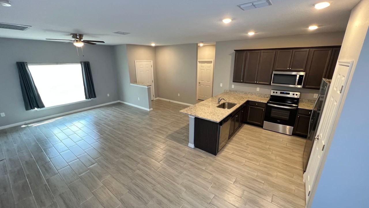 2990 Fiske Rd Se - Photo 6 of 34