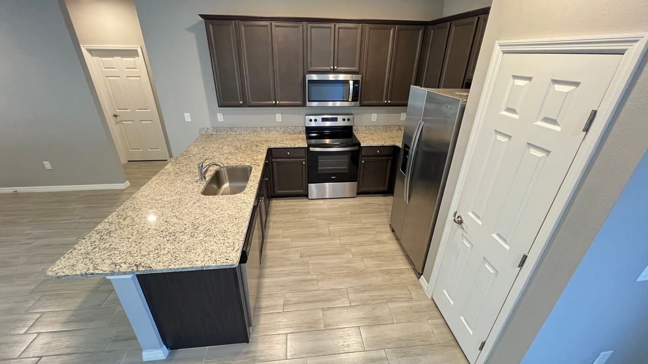 2990 Fiske Rd Se - Photo 7 of 34