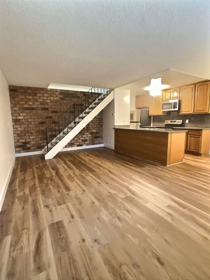 5652 Calmor Ave #2 - Photo 3 of 13