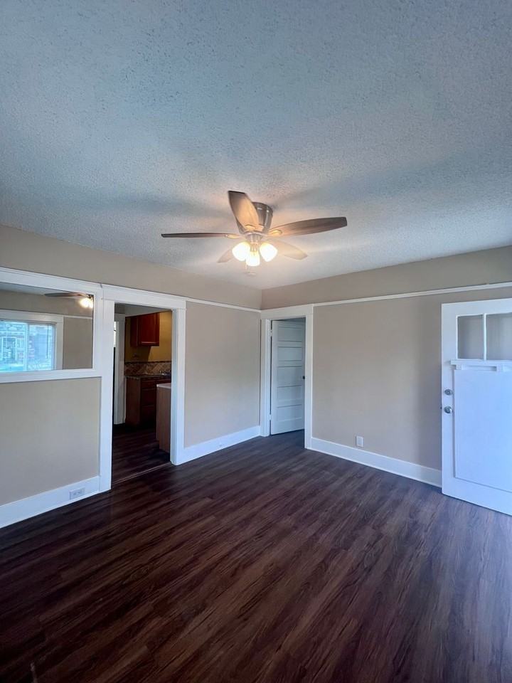 4238 Alabama St - Photo 3 of 11