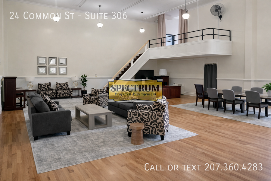 24 Common St #306
