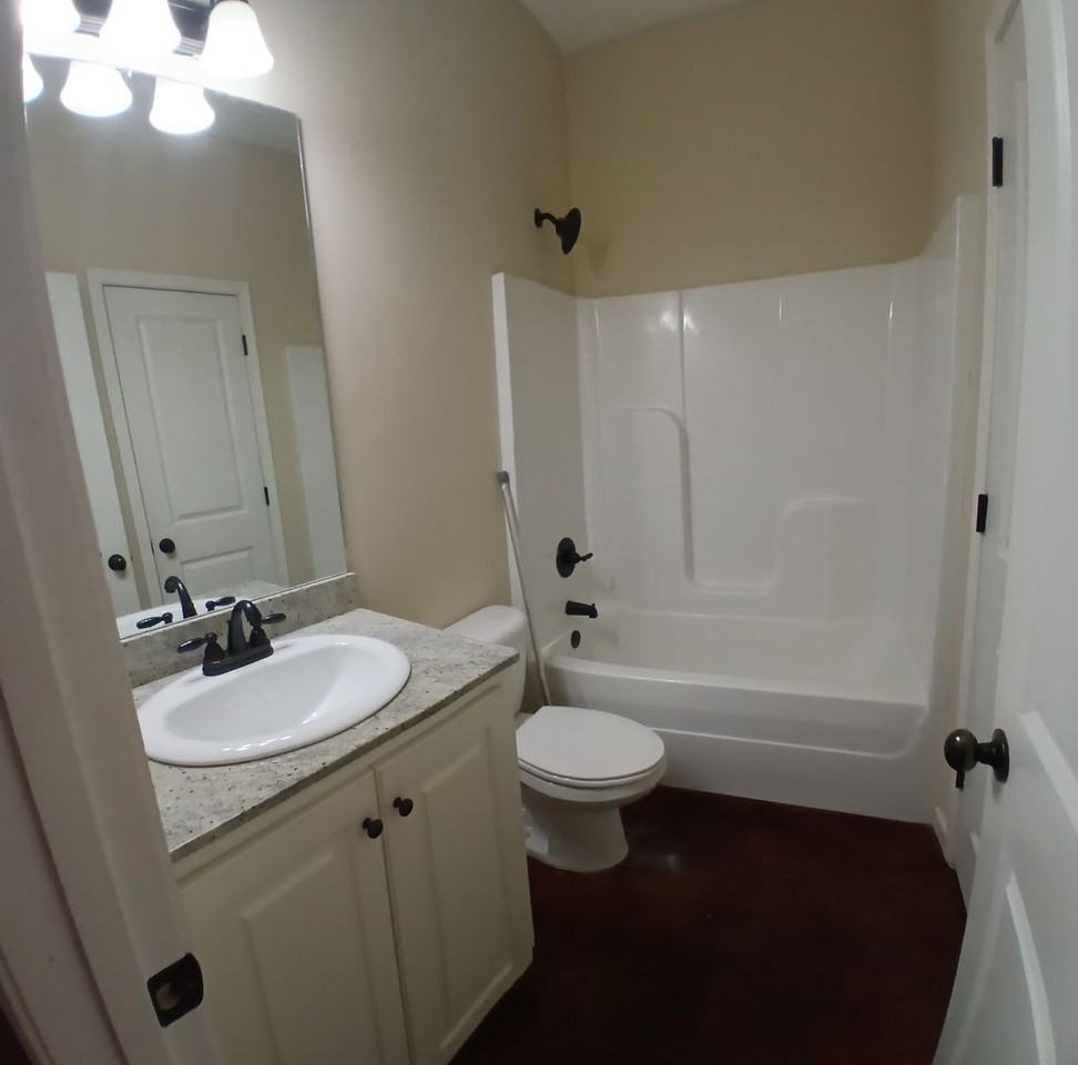 400 Riley Cv - Photo 7 of 7