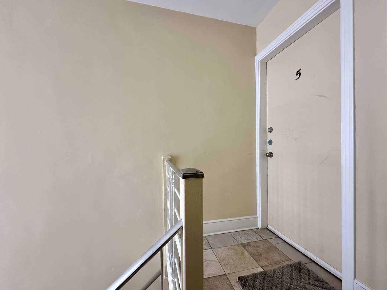 839 Kirkwood Ave - Photo 3 of 22