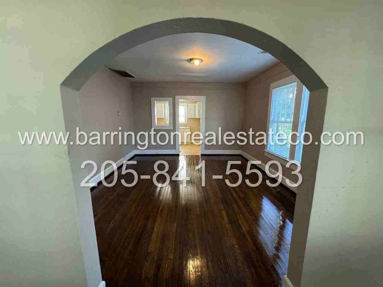 605 10th Ave - Photo 3 of 5