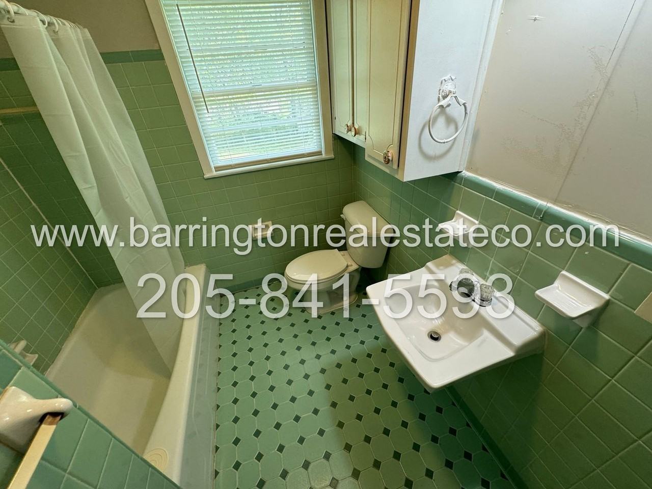 1237 Linwood St - Photo 5 of 6