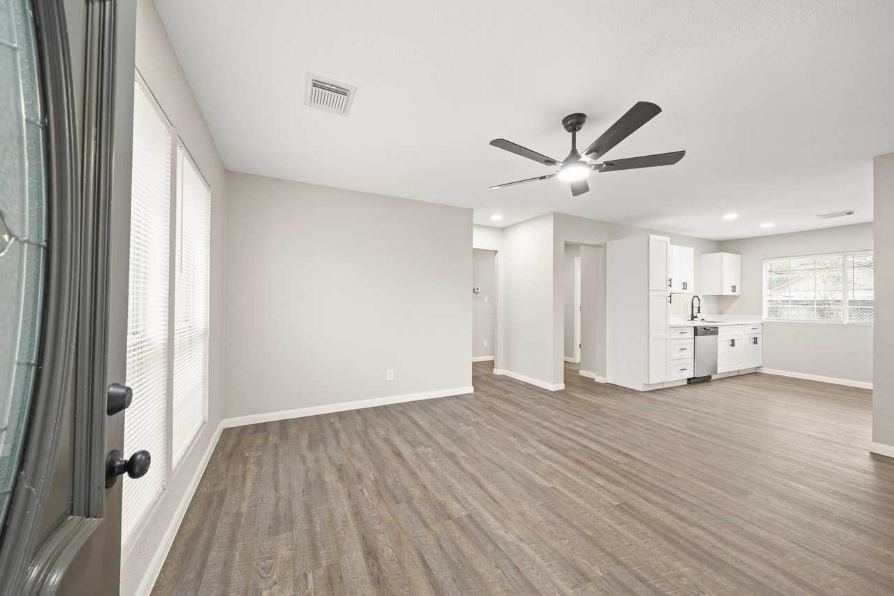 7222 Wiley Rd #1 - Photo 4 of 26