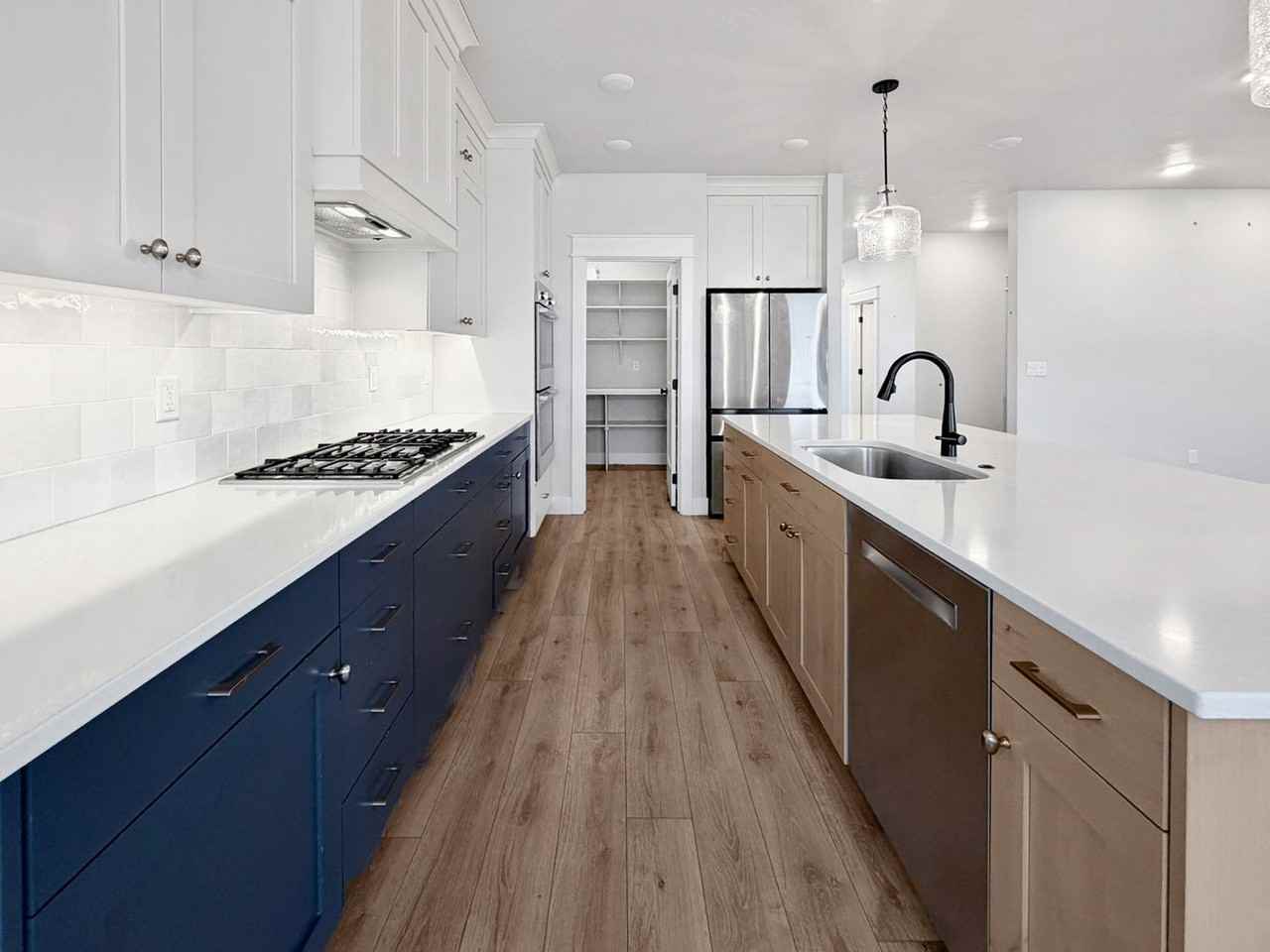 7773 W Cardinal Dr - Photo 7 of 23