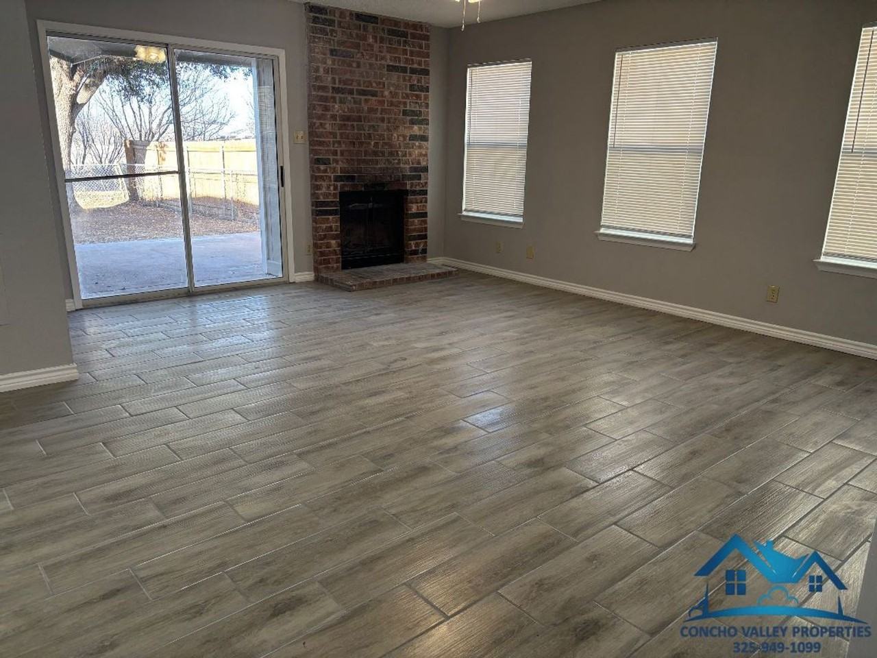 1438 Tres Rios Dr - Photo 2 of 16