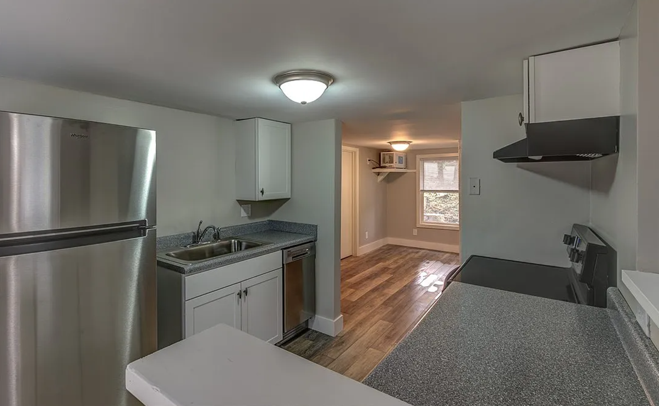 183 Hillside Dr - Photo 7 of 13