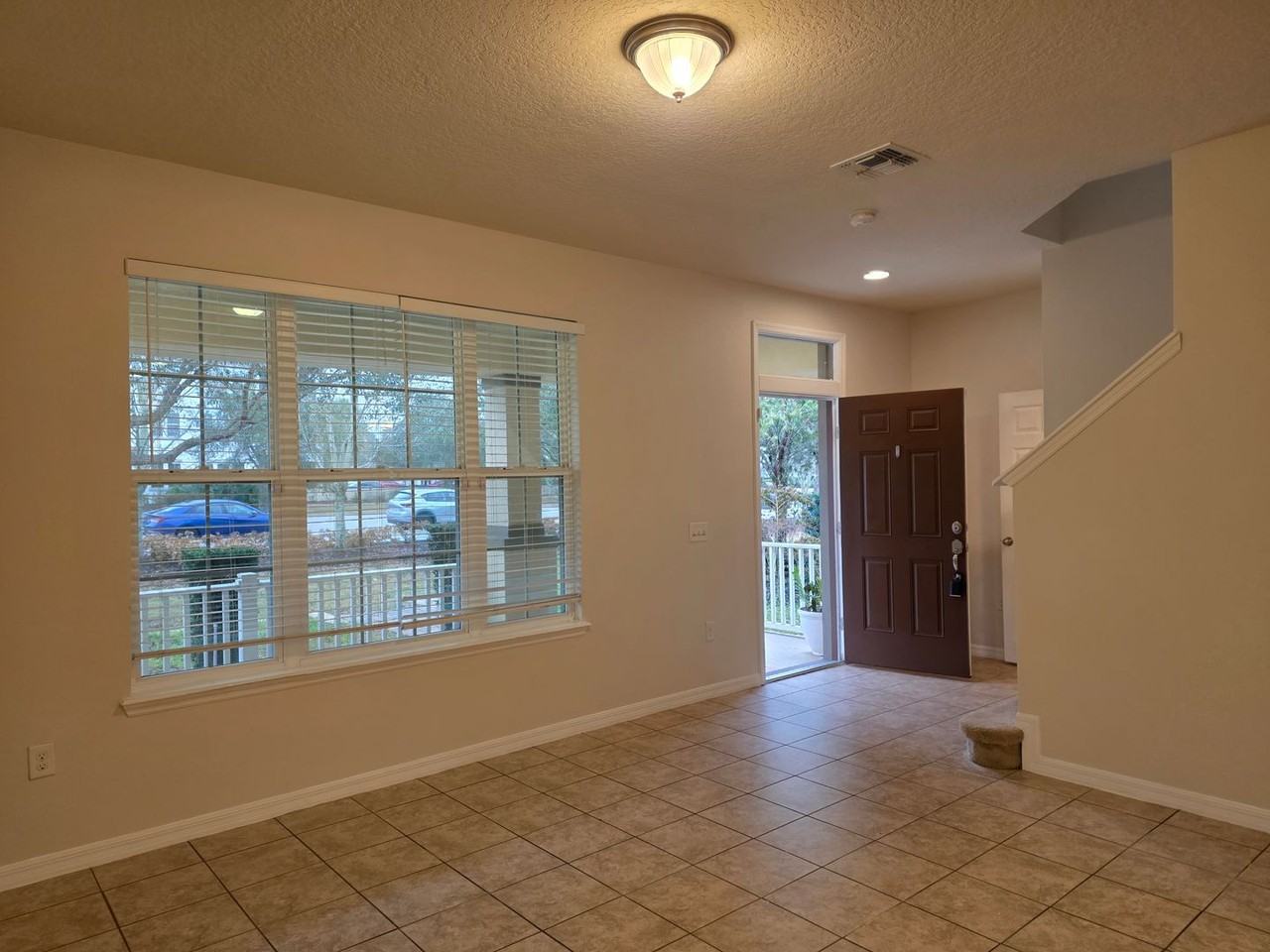 10710 Reams Rd - Photo 3 of 34