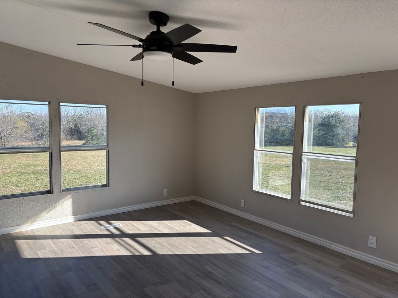 6100 Preston Rd - Photo 2 of 9