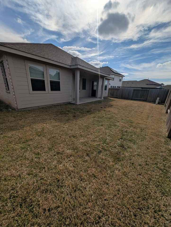 30454 Butternut Oak Ln - Photo 3 of 24