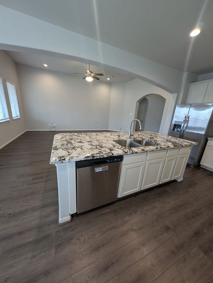 30454 Butternut Oak Ln - Photo 5 of 24