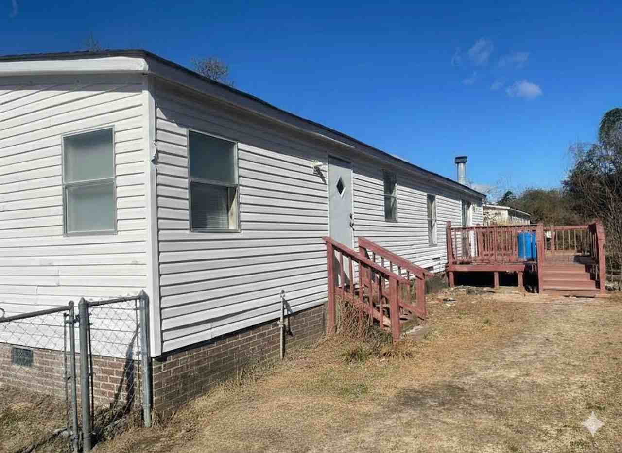 142 Snow Hill Church Rd - Photo 2 of 10