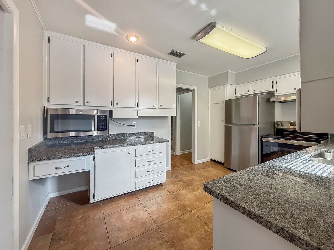 5378 Selton Ave - Photo 4 of 18