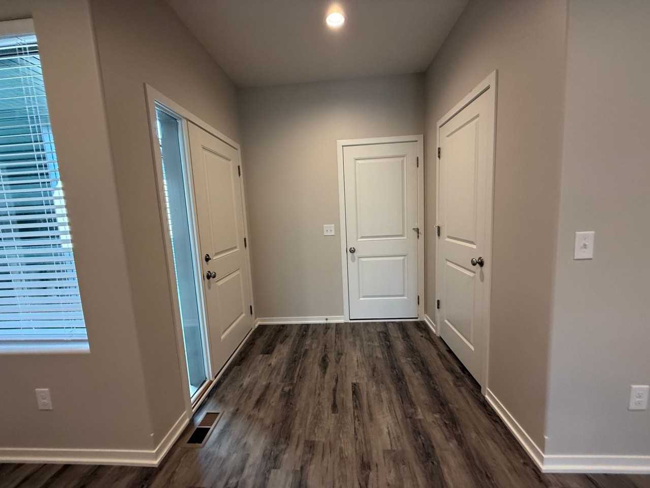 8812 Bristlecone Dr - Photo 2 of 20