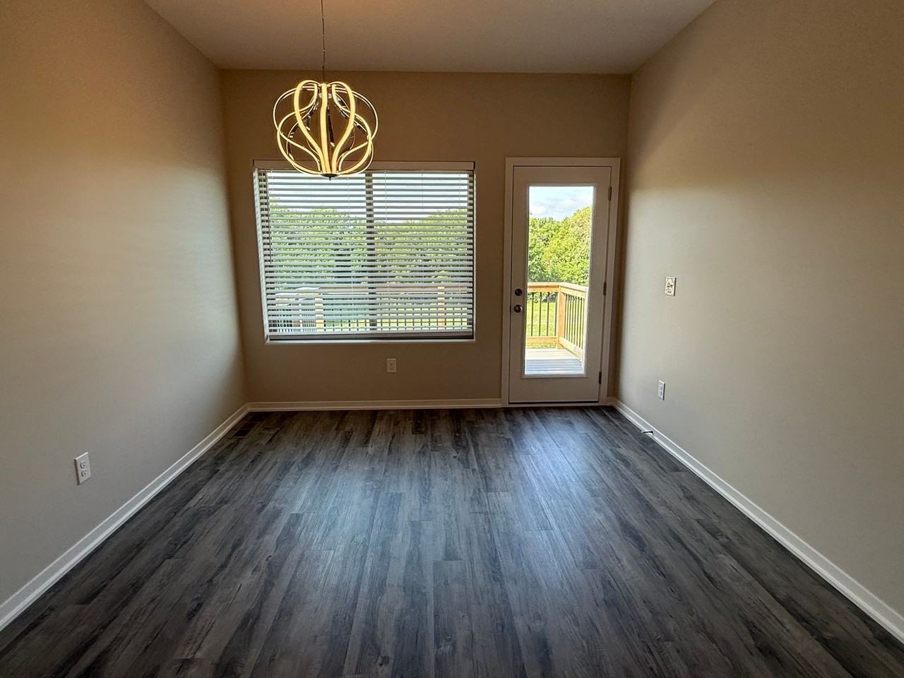 8812 Bristlecone Dr - Photo 7 of 20