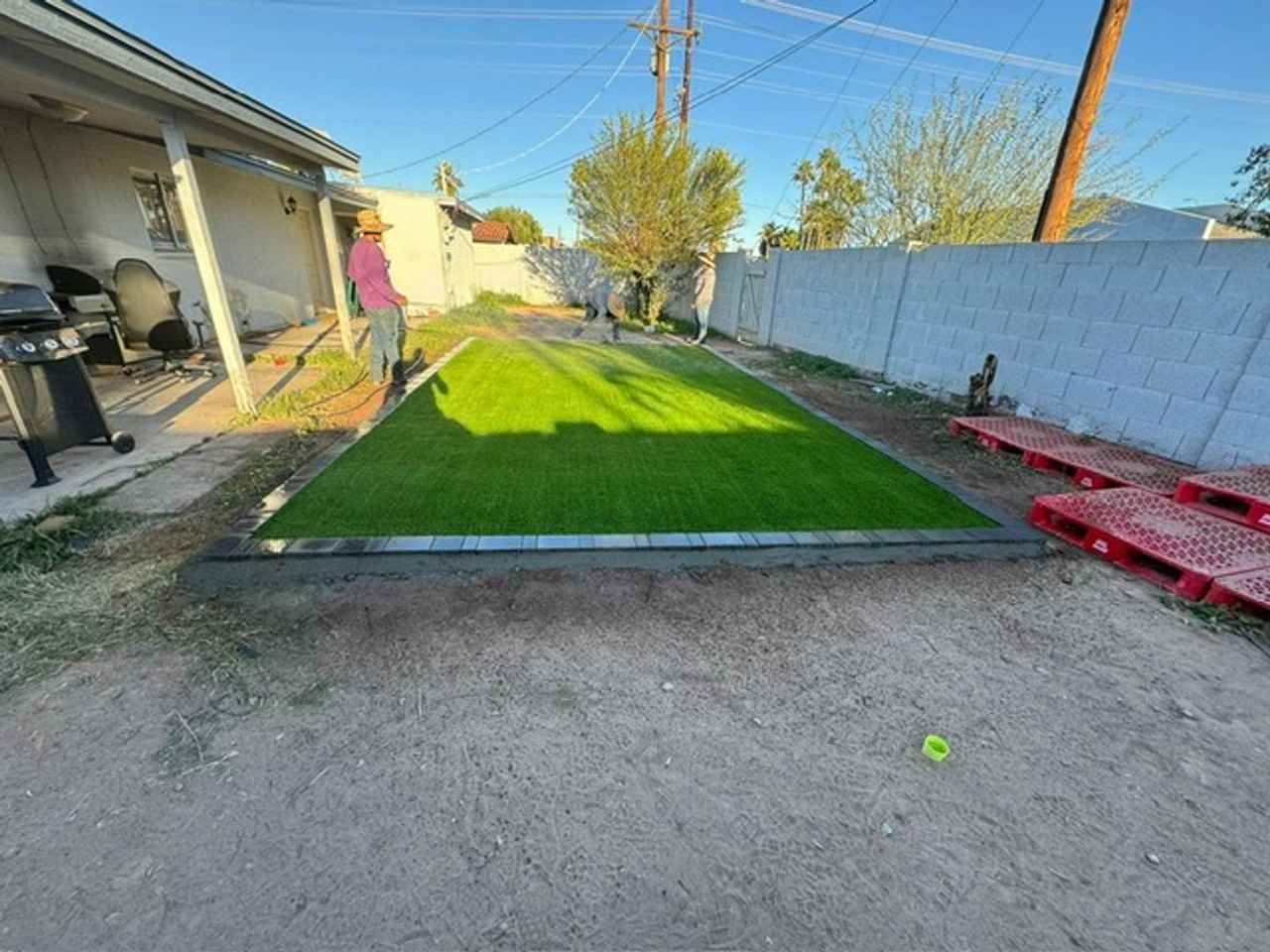 725 E Alameda Dr - Photo 2 of 11