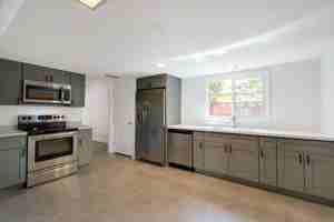 featured image of 934 E Manhatton Dr