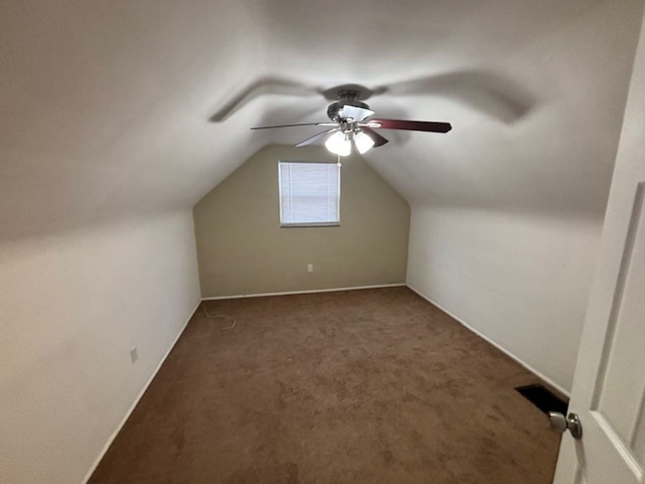 120 Key Dr - Photo 6 of 6