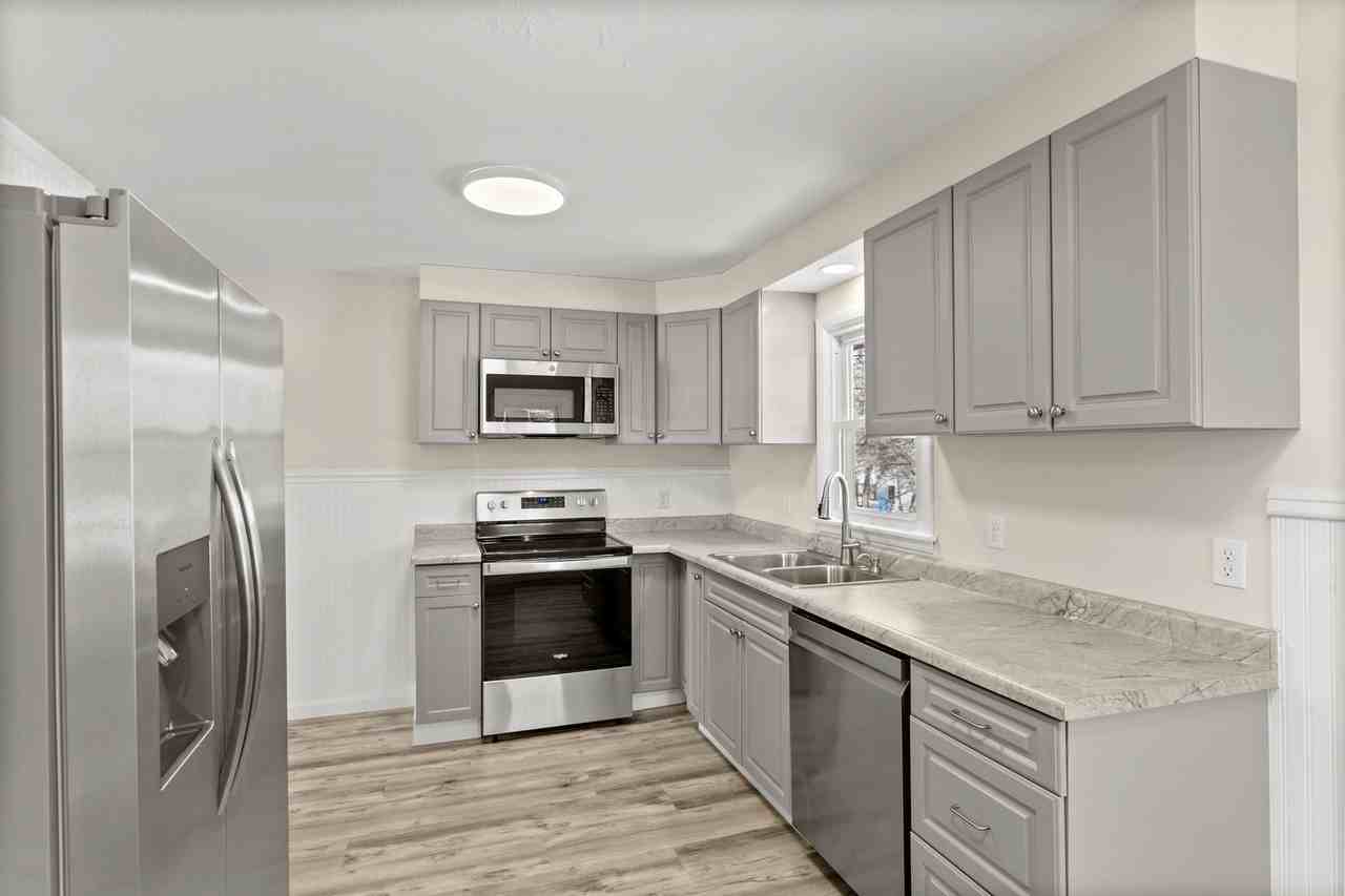 14169 Upper - Photo 5 of 17