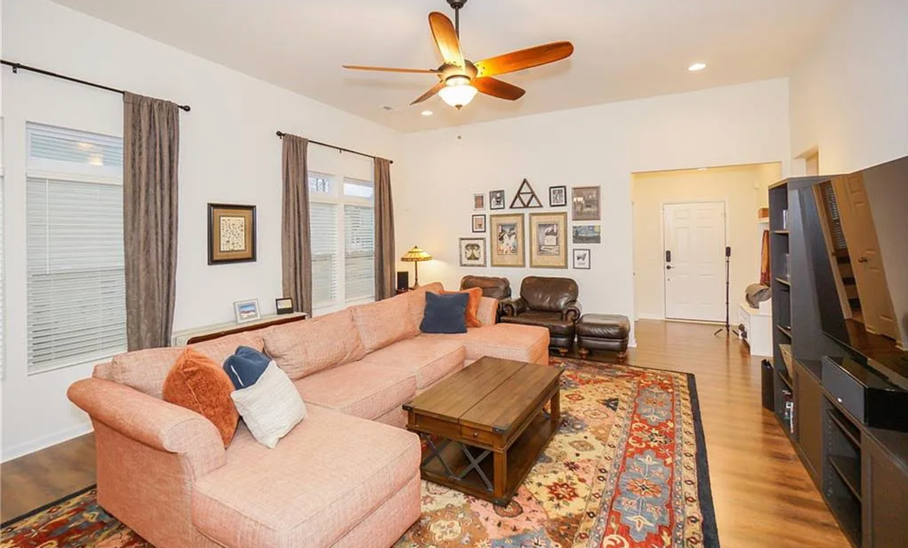 3473 Vickrey Meadow Dr - Photo 4 of 11