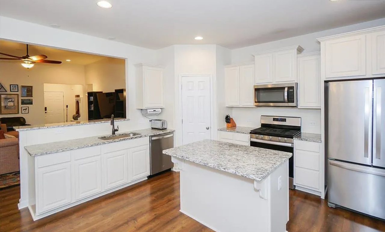 3473 Vickrey Meadow Dr - Photo 7 of 11