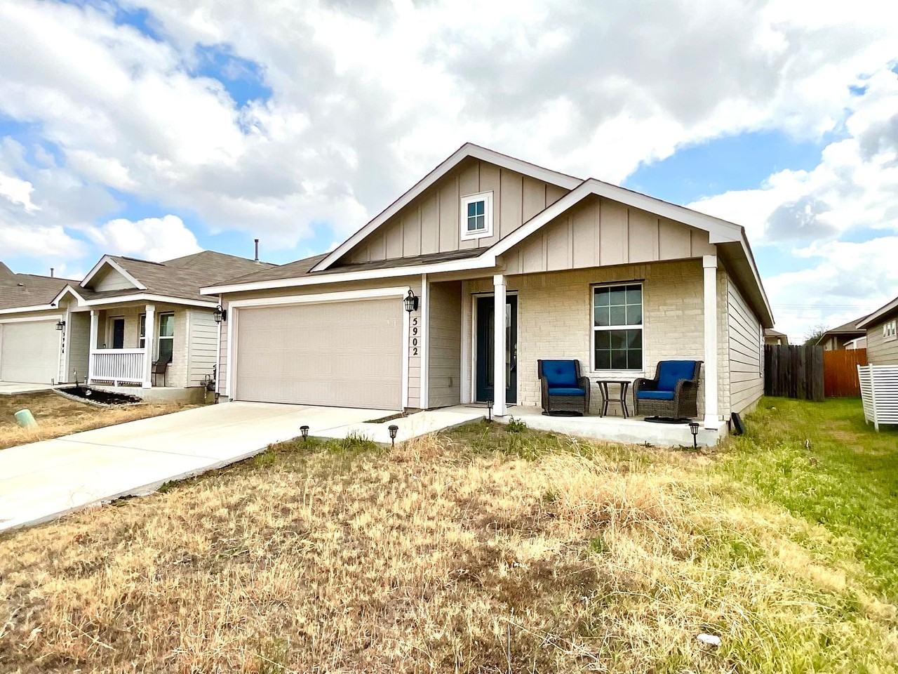 5902 Larkspur Vly - Photo 3 of 27