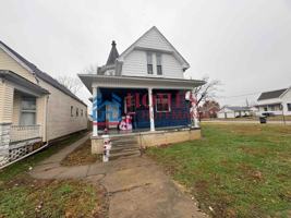 featured image of 1034 N 3rd Ave