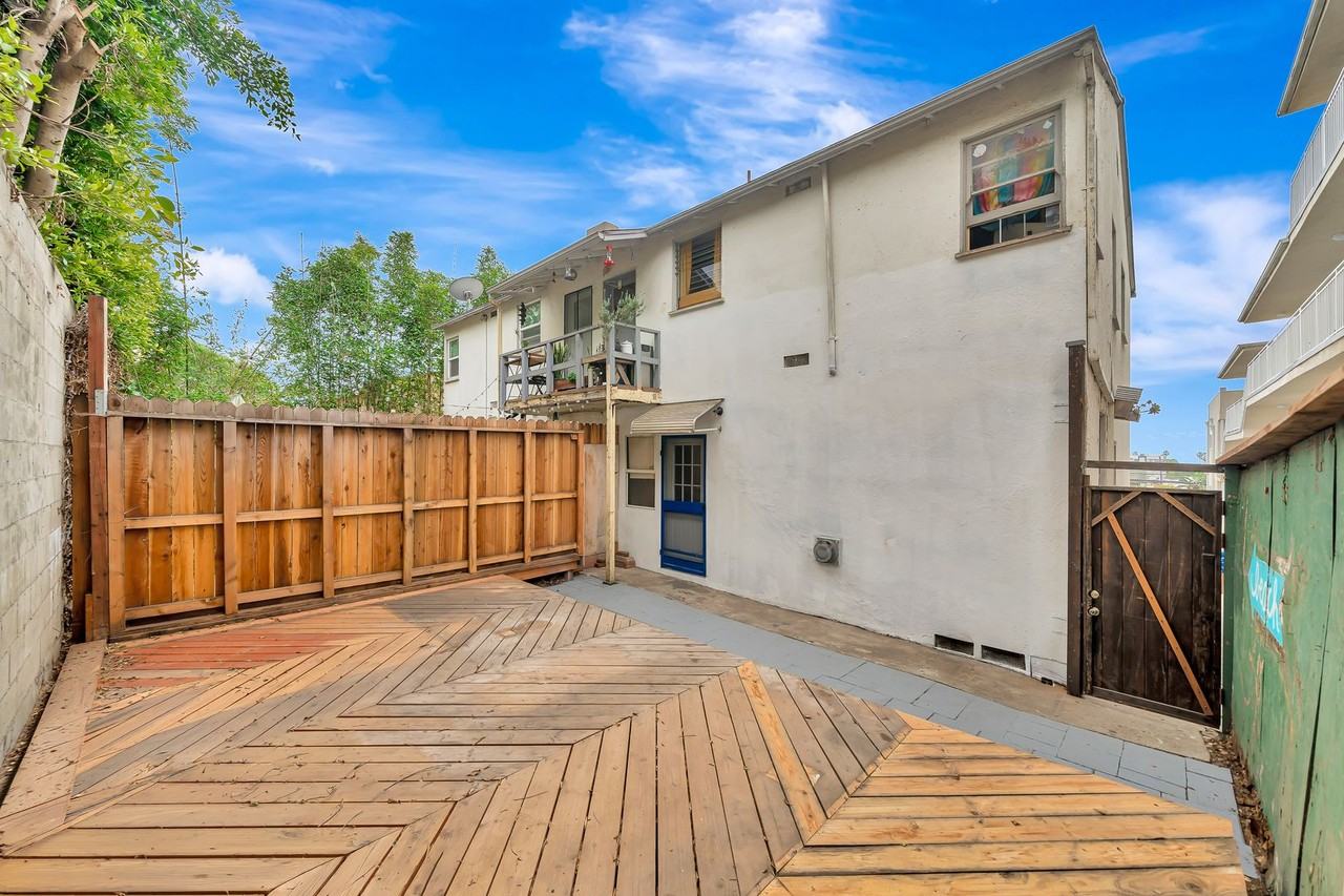 2441 3rd St - Photo 6 of 20