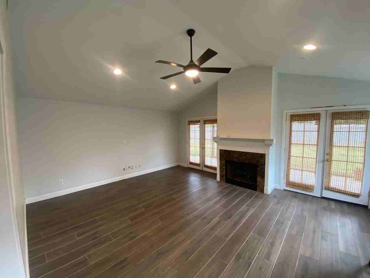 7713 N 17th Ave - Photo 7 of 31