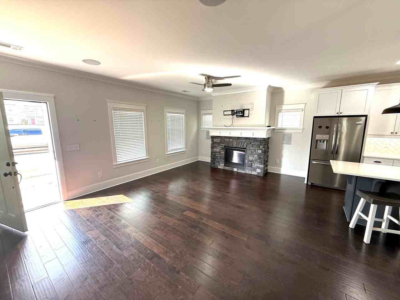 152 Avenue Of The Orchards - Photo 3 of 20