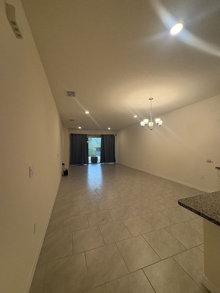 3425 Twin Flower Ct - Photo 5 of 30