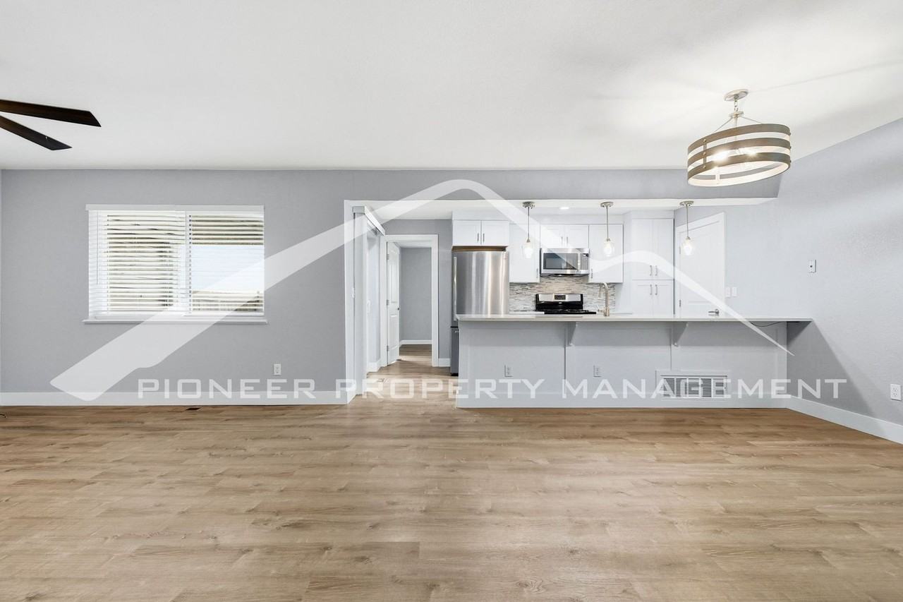 9186 W 88th Cir - Photo 3 of 24