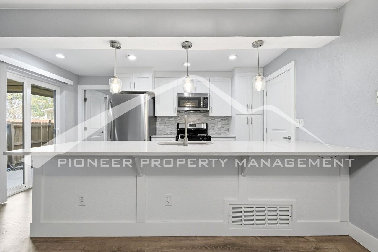 9186 W 88th Cir - Photo 7 of 24