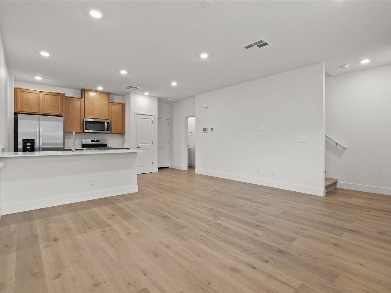 1641 Icelandic Way - Photo 5 of 27