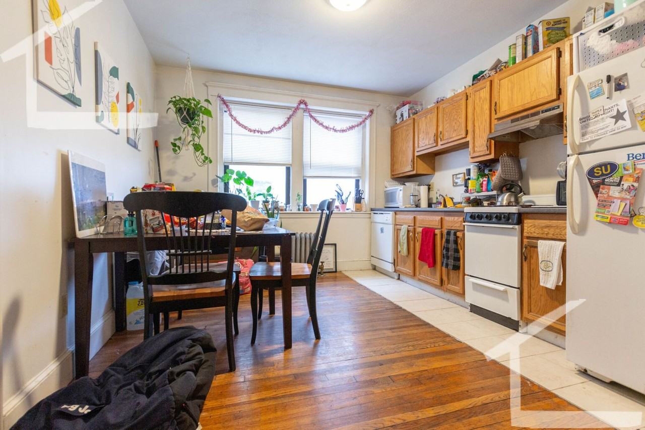 16 Egremont Rd - Photo 5 of 6