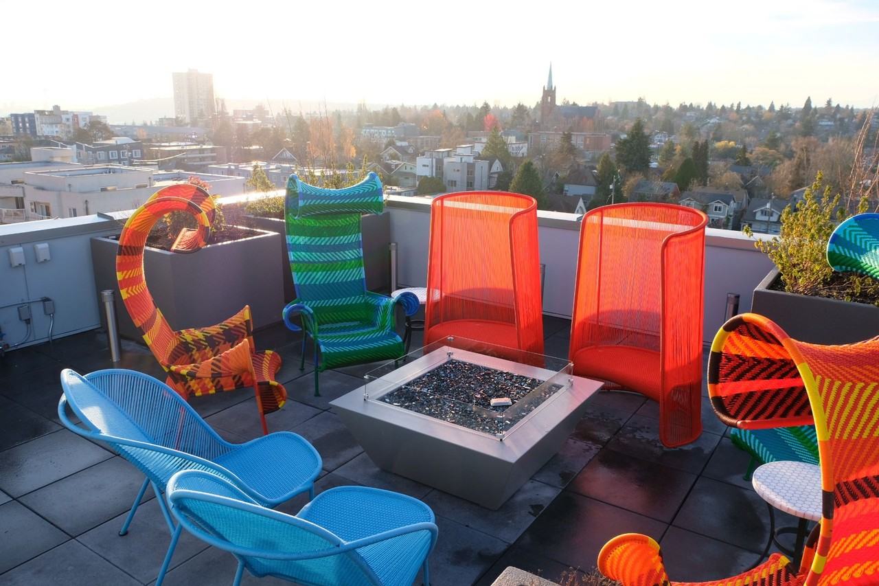 ORI ON THE AVE - Photo 6 of 50