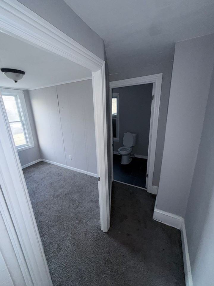 46 Hancock St - Photo 4 of 9