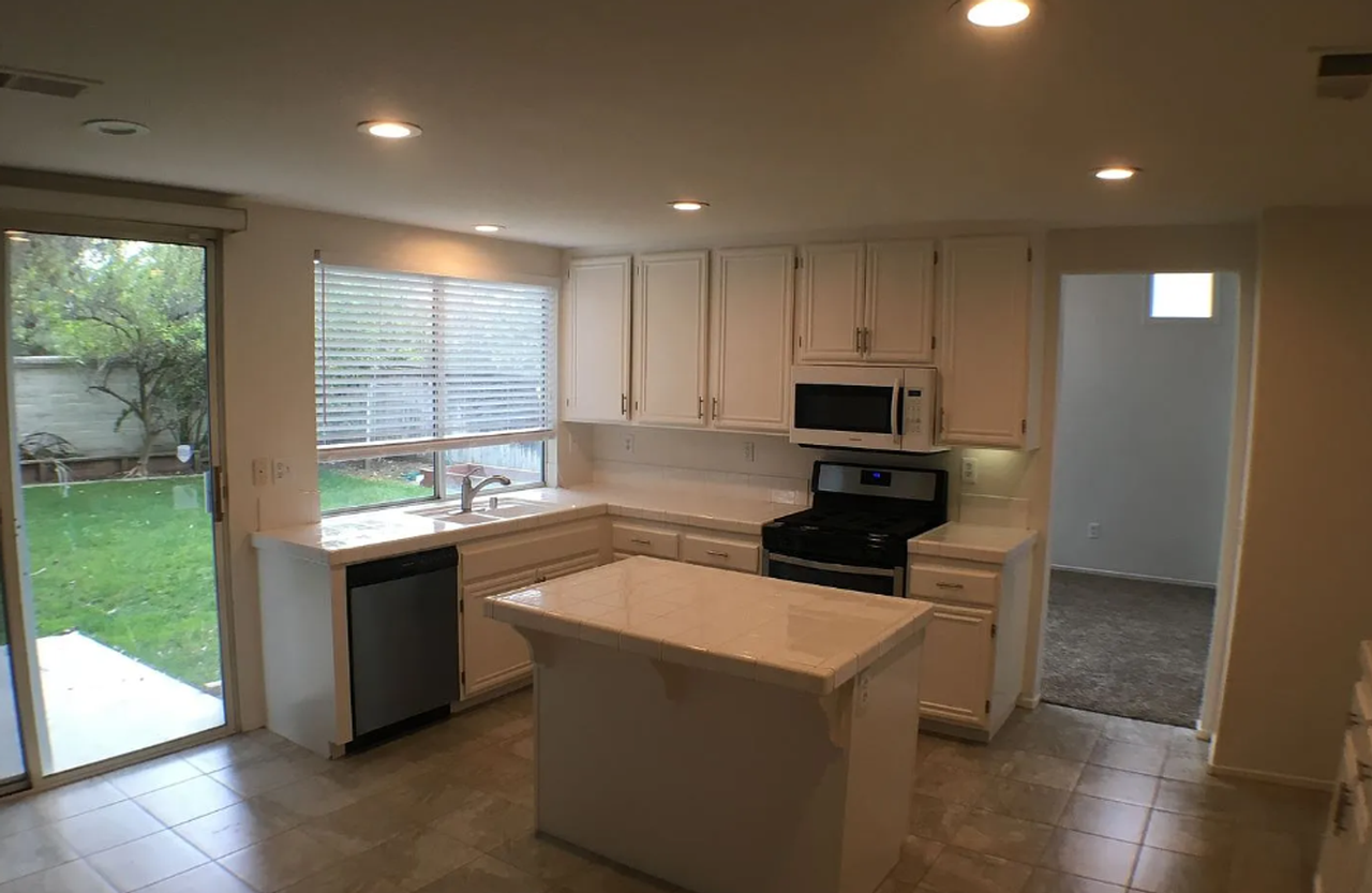 33289 Calle Langarica - Photo 3 of 17